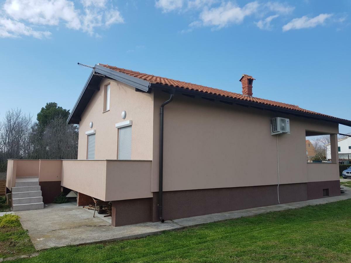 Holiday Home Begonja Privlaka  Eksteriør billede